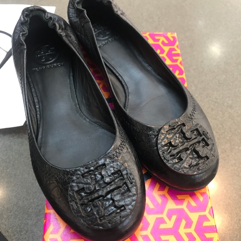 Tory Burch reva flats